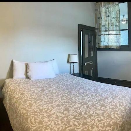 شقة ستراتفورد  في 32 Ontario St المظهر الخارجي الصورة