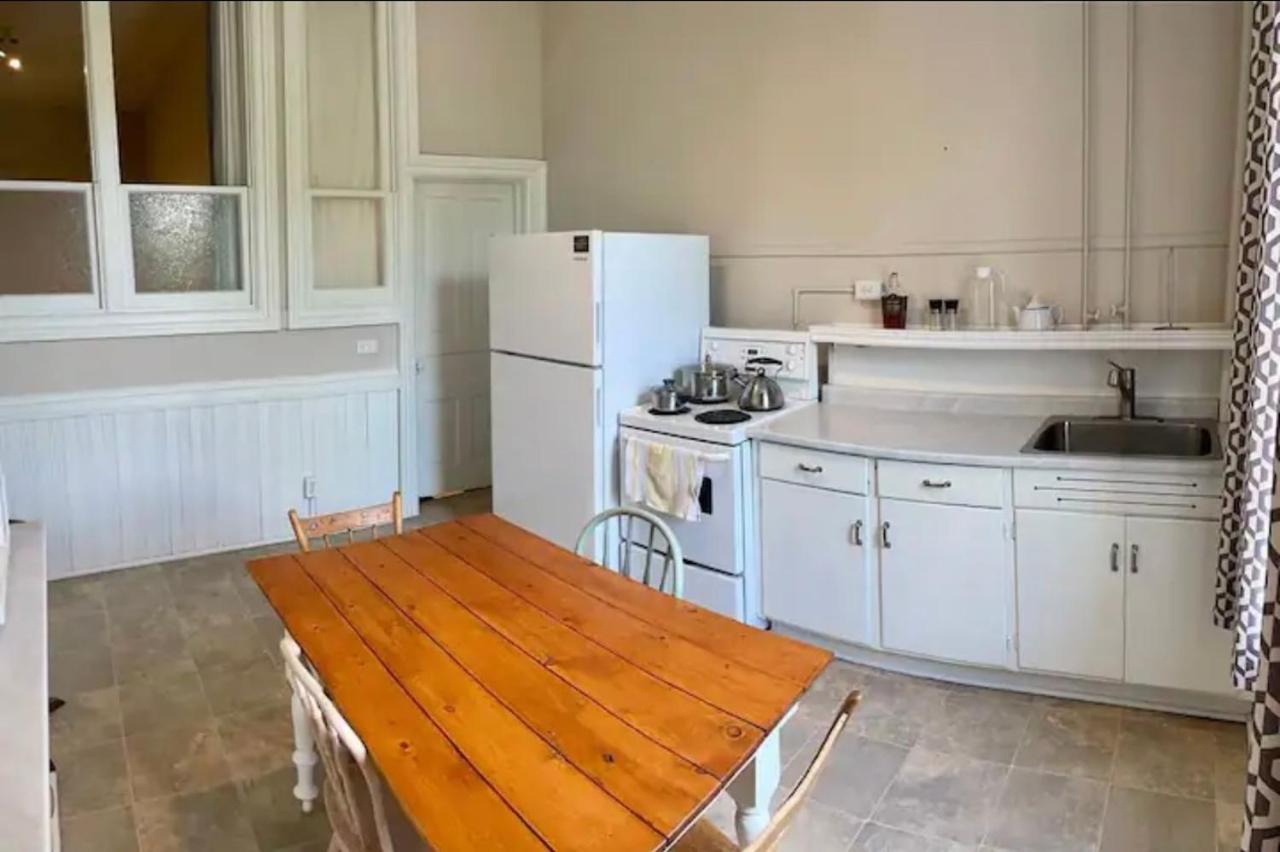 شقة ستراتفورد  في 32 Ontario St المظهر الخارجي الصورة