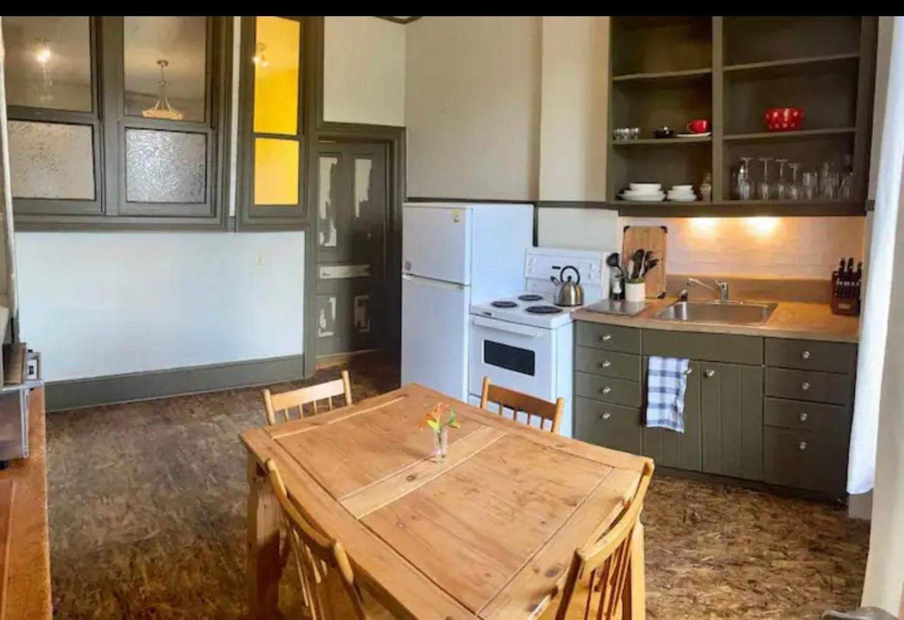شقة ستراتفورد  في 32 Ontario St المظهر الخارجي الصورة